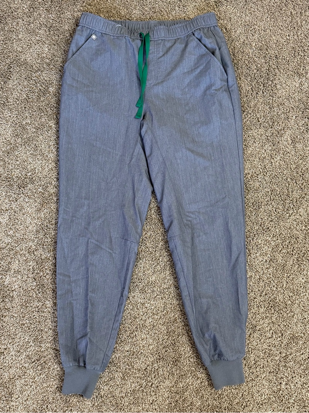 FIGS Tansen Jogger Scrub Pants Graphite Gray Men’s Size Medium Hospital Nurse